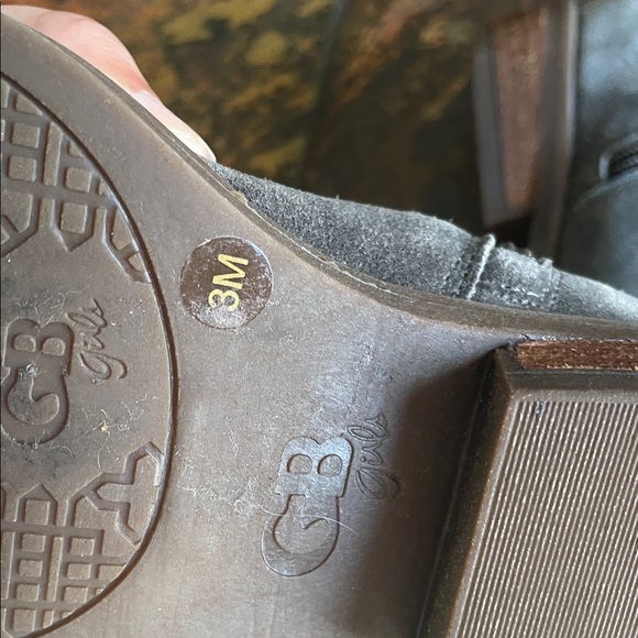 Girls Gray Suede Ankle Boots - Picture 5 of 6